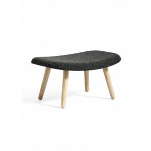 HAY - AAL 03 - Fodskammel - Seat: Hallingdal 180 - Base: Black Stained Oak